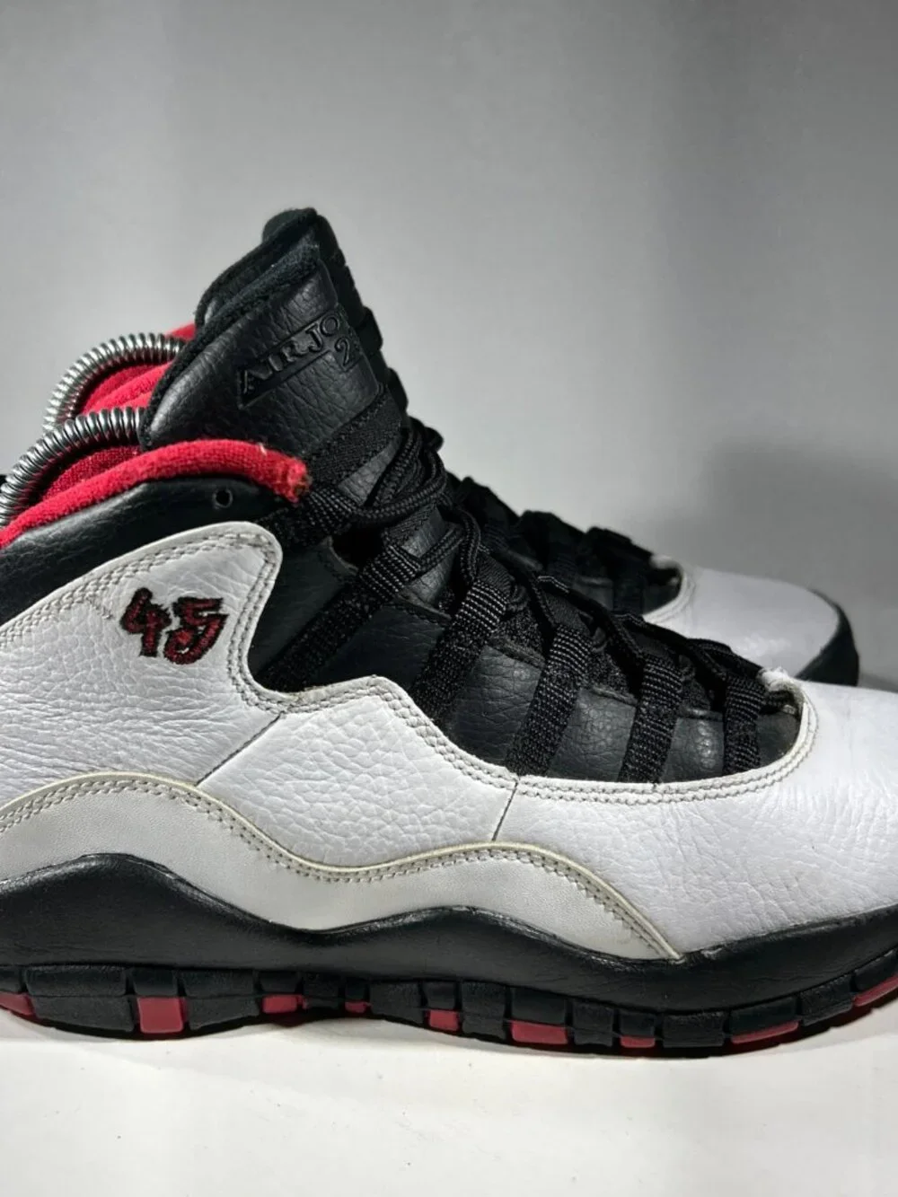 Nike Air Jordan 10 Retro Boys Basketball Sneakers Size 6 6Y White Leather Shoes